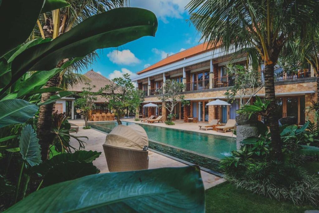 Zwembad van Kahayana Suites, hoteltip Ubud, Bali